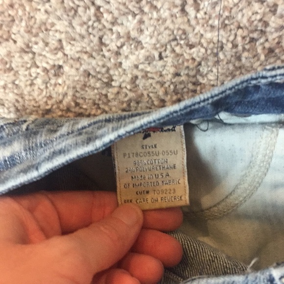 7 for all mankind jean shorts size 28 - Picture 3 of 5